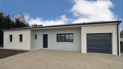 Maison - 94 m² - 4 pièces