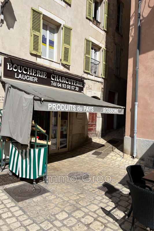 Fonds de commerce - Magasins - 80 m²