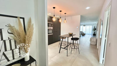 Maison - 96 m² - 4 pièces