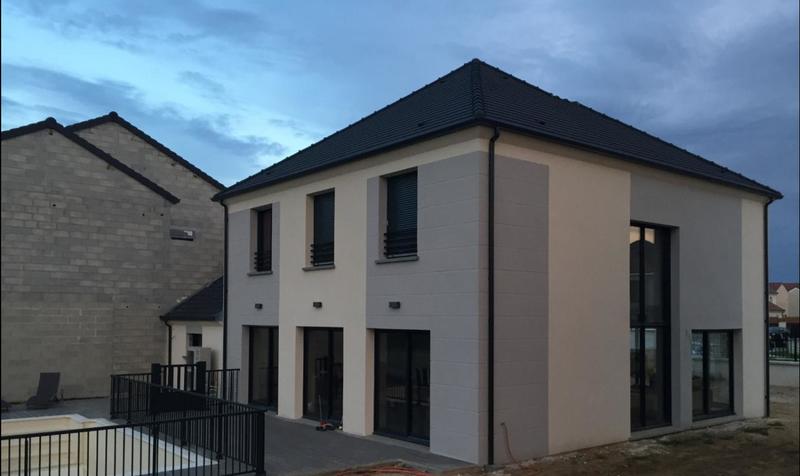 Maison - 175 m² - 175 pièces