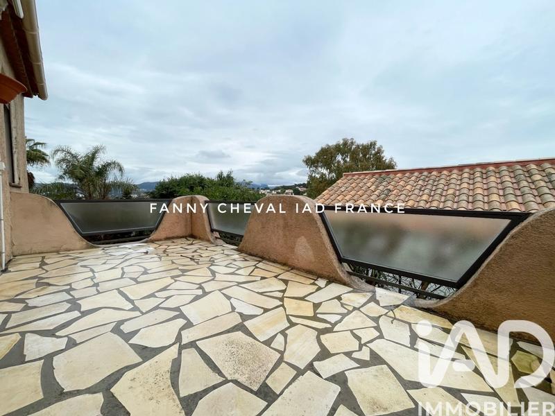 Maison - 77 m² - 4 pièces