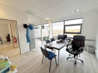 Bureau - 120 m²