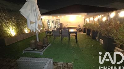 Appartement - 99 m² - 5 pièces