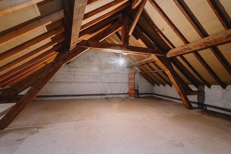 Maison - 188 m² - 7 pièces