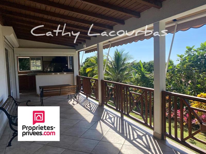 Villa - 121 m² - 6 pièces