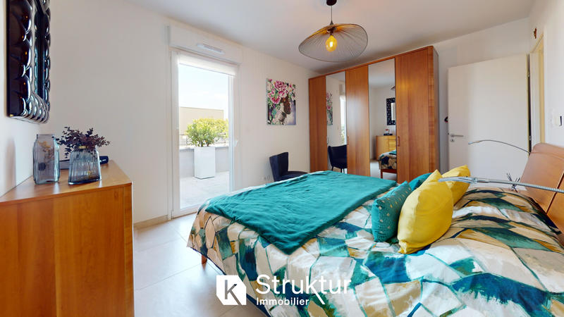 Appartement - 110 m² - 5 pièces