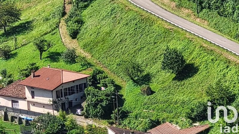 Maison - 93 m² - 4 pièces