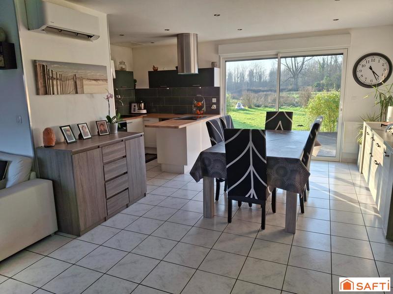 Maison - 148 m² - 5 pièces