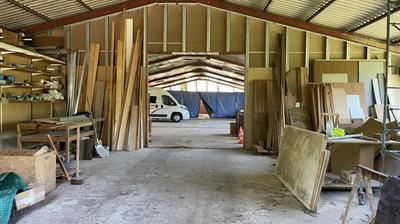 Terrain - 27 271 m²