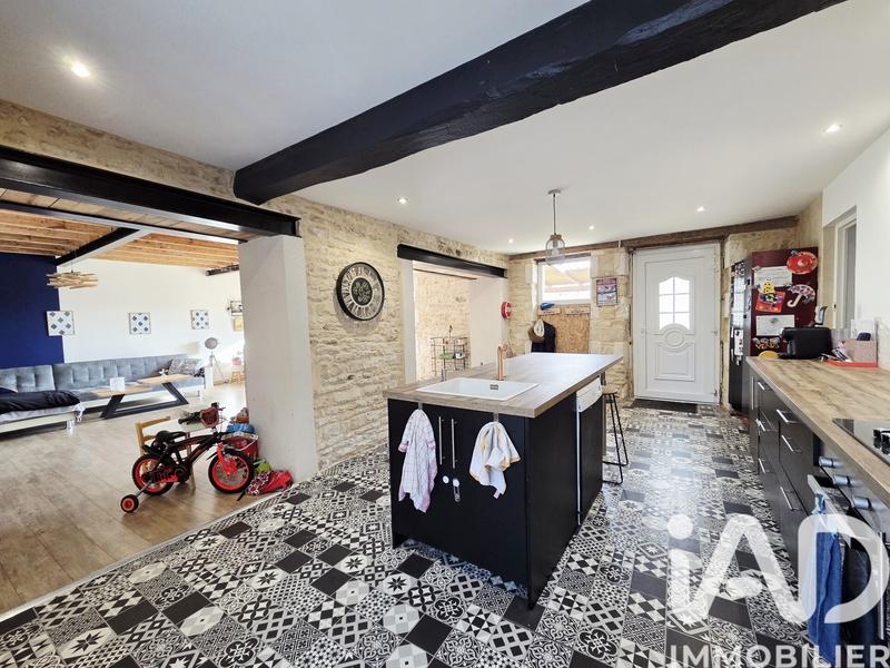 Maison - 161 m² - 5 pièces