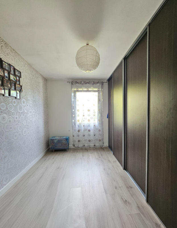 Maison - 100 m² - 6 pièces