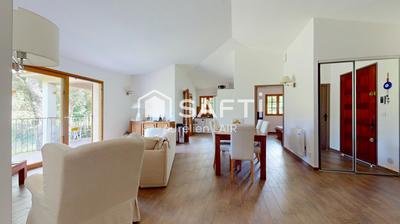 Maison - 96 m² - 4 pièces