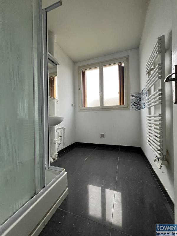 Appartement - 56 m² - 3 pièces
