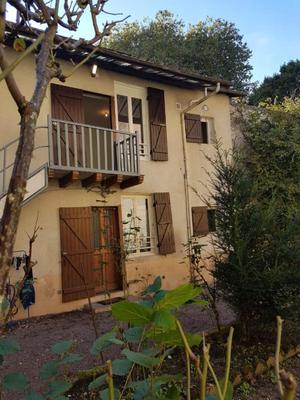 Immeuble - 275 m² - 16 pièces