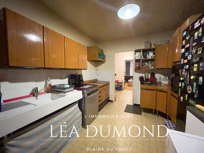 Appartement - 64 m² - 4 pièces