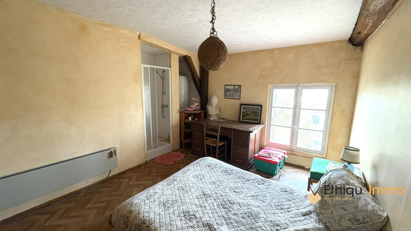 Maison ancienne - 202 m² - 7 pièces