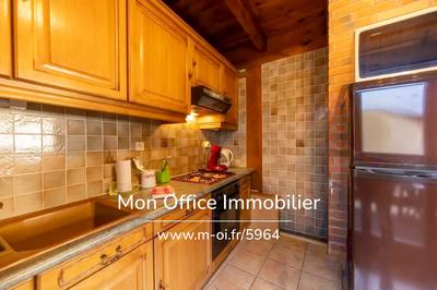 Maison - 122 m² - 7 pièces