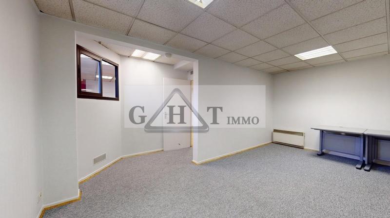 Local commercial - 238 m²