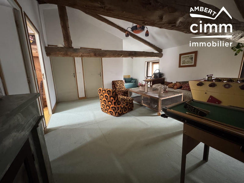 Maison - 172 m² - 10 pièces