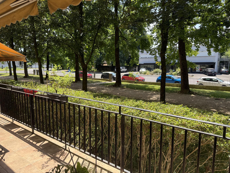 Appartement - 105 m² - 6 pièces