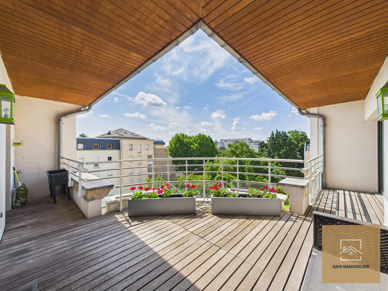 Appartement - 147 m² - 4 pièces