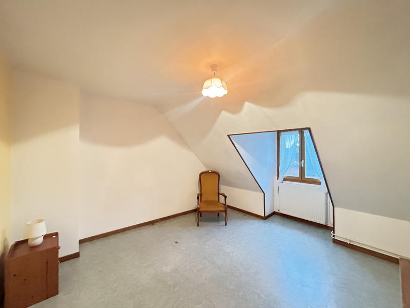 Maison - 138 m² - 6 pièces