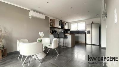 Villa - 100 m² - 5 pièces