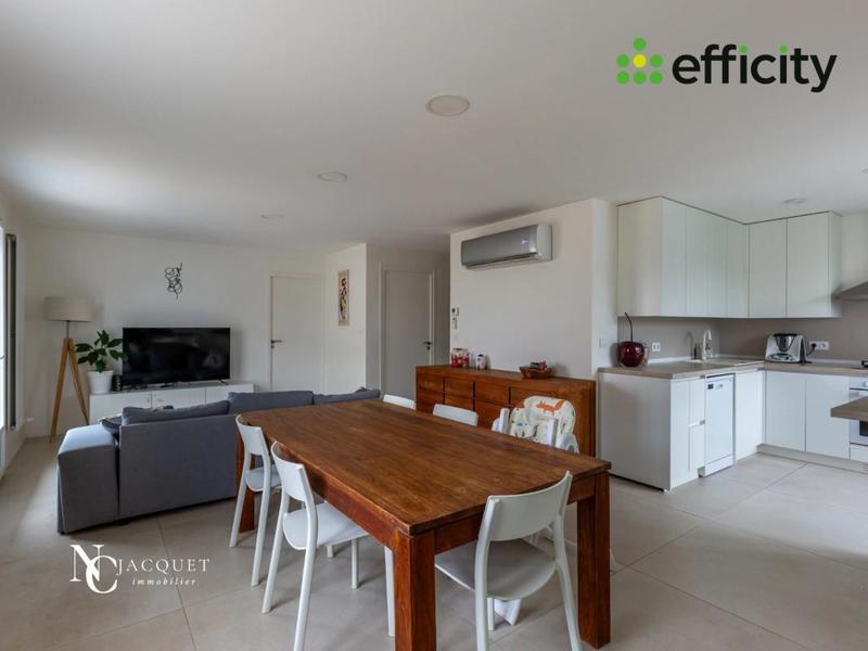 Villa - 85 m² - 4 pièces