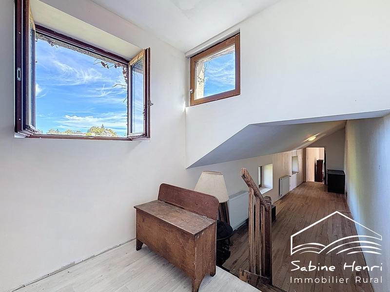 Maison ancienne - 260 m² - 8 pièces