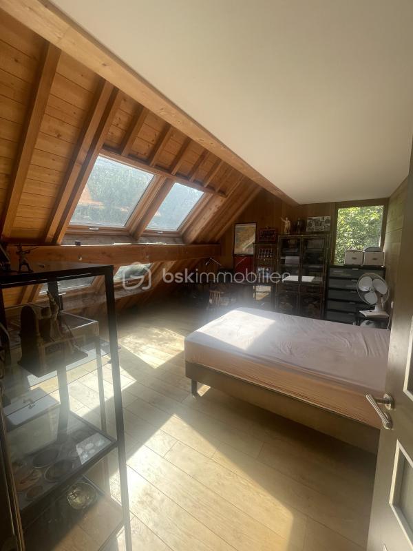 Maison - 152 m² - 5 pièces