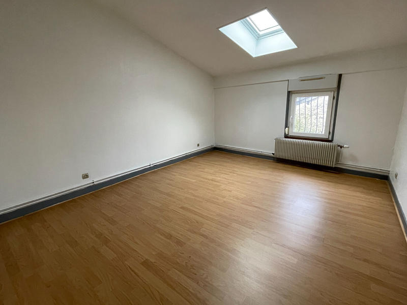 Appartement - 123 m² - 6 pièces