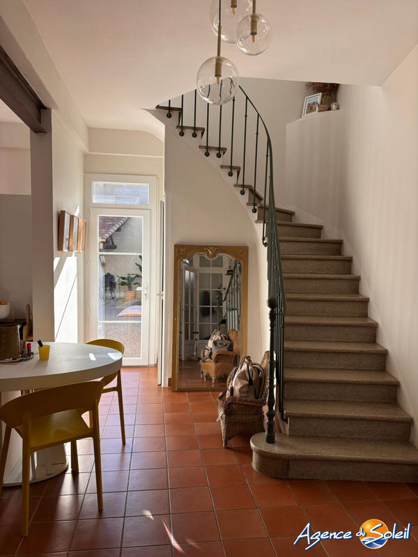 Maison - 95 m² - 3 pièces