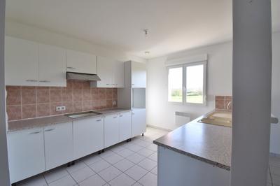 Maison - 88 m² - 5 pièces