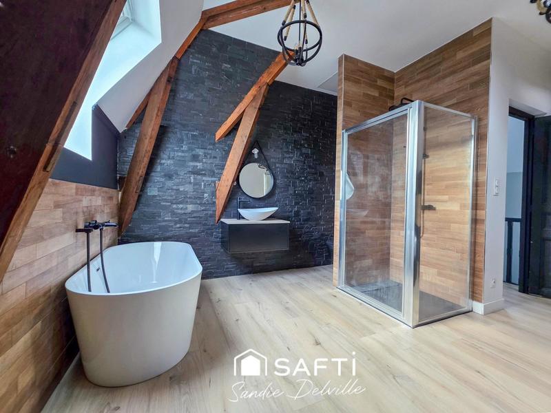 Appartement - 124 m² - 4 pièces