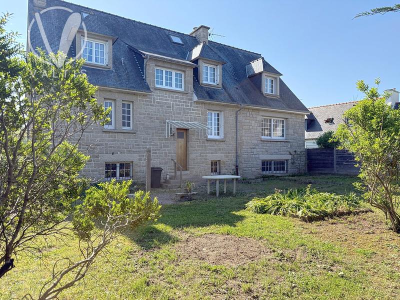 Maison ancienne - 184 m² - 10 pièces