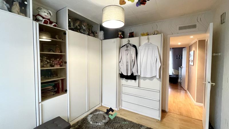 Appartement - 64 m² - 4 pièces