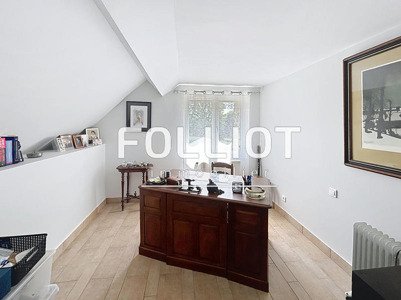 Maison - 189 m² - 6 pièces