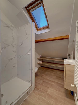 Maison - 112 m² - 6 pièces