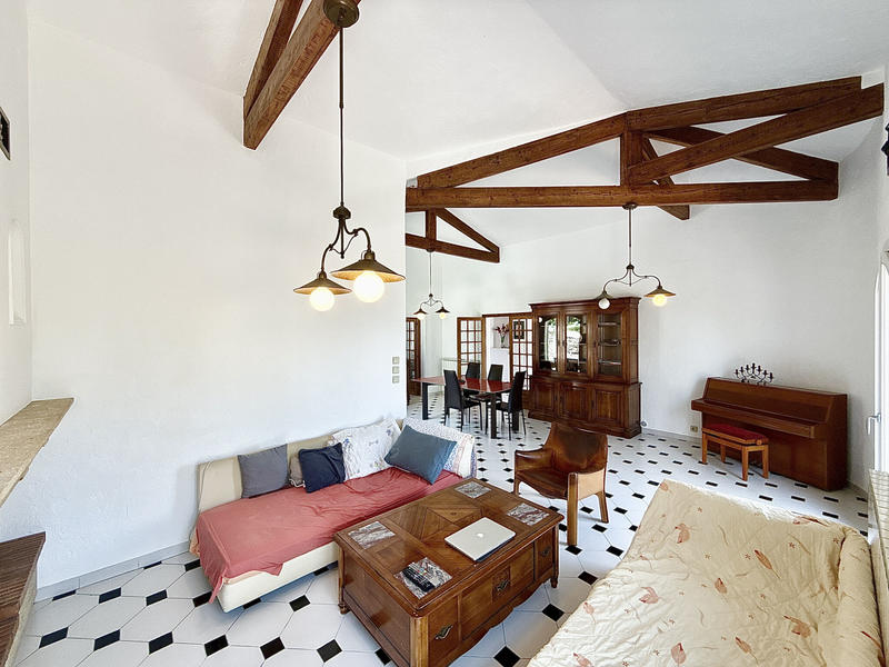 Maison - 150 m² - 5 pièces