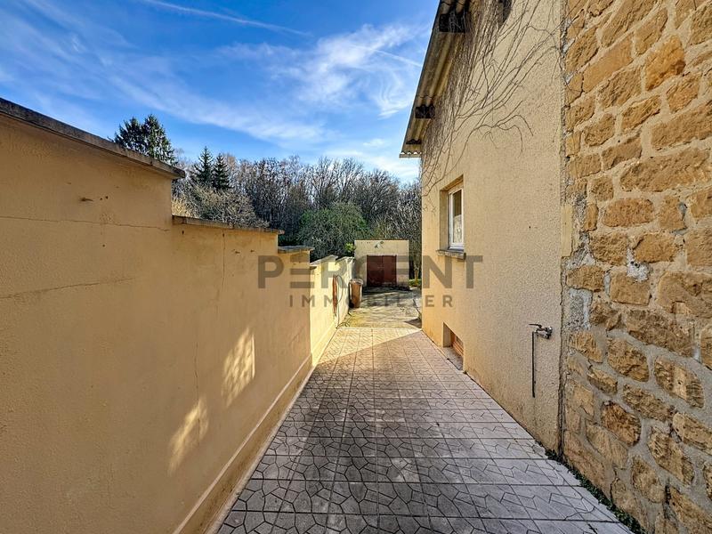 Maison - 85 m² - 4 pièces