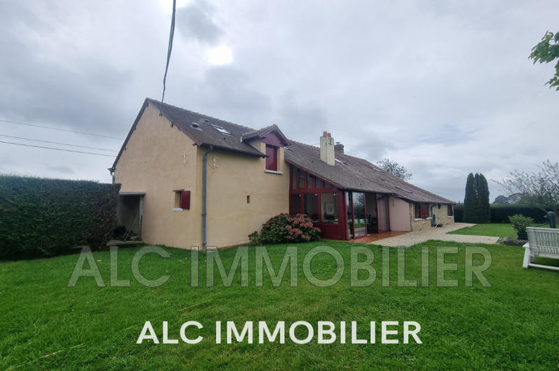 Maison - 151 m² - 6 pièces