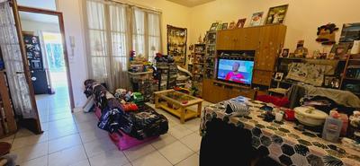 Immeuble - 98 m² - 5 pièces