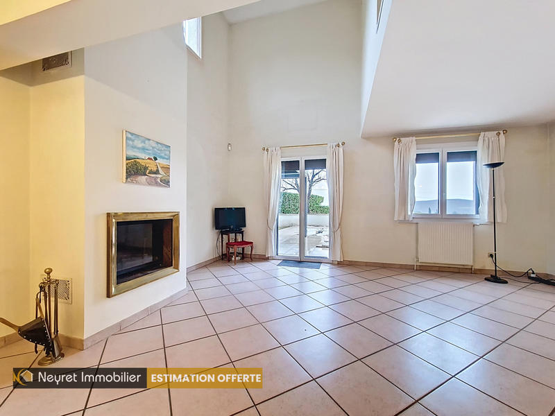 Maison - 137 m² - 7 pièces