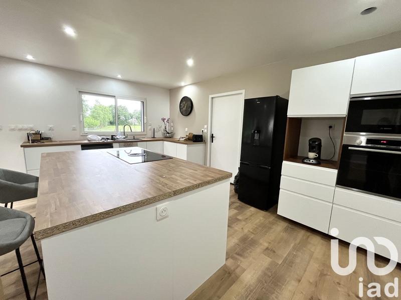 Maison - 110 m² - 5 pièces