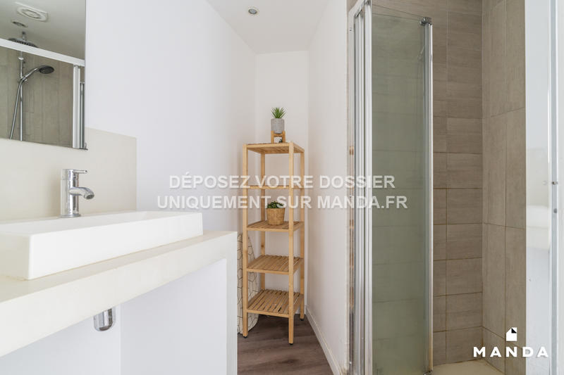 Chambre - 9 m² - 4 pièces