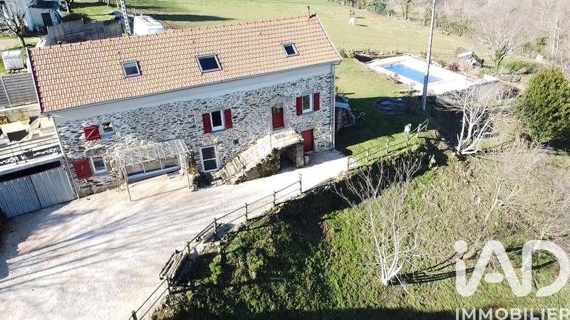 Maison de campagne - 135 m² - 6 pièces