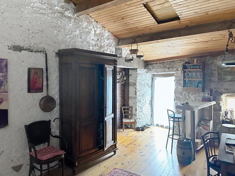 Ferme - 300 m² - 6 pièces