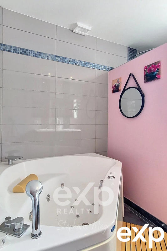 Maison - 97 m² - 5 pièces