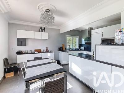 Maison - 160 m² - 6 pièces