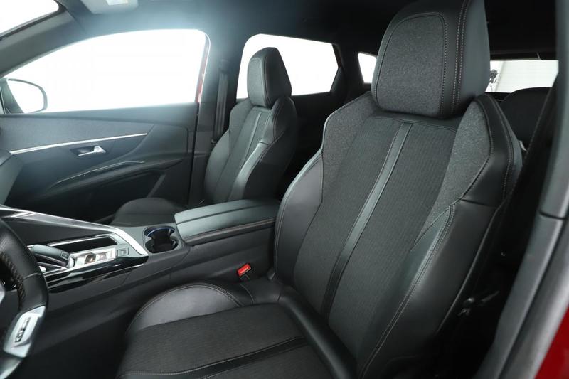 Peugeot 3008 1.6 PureTech Gt Line Eat8 180 ch